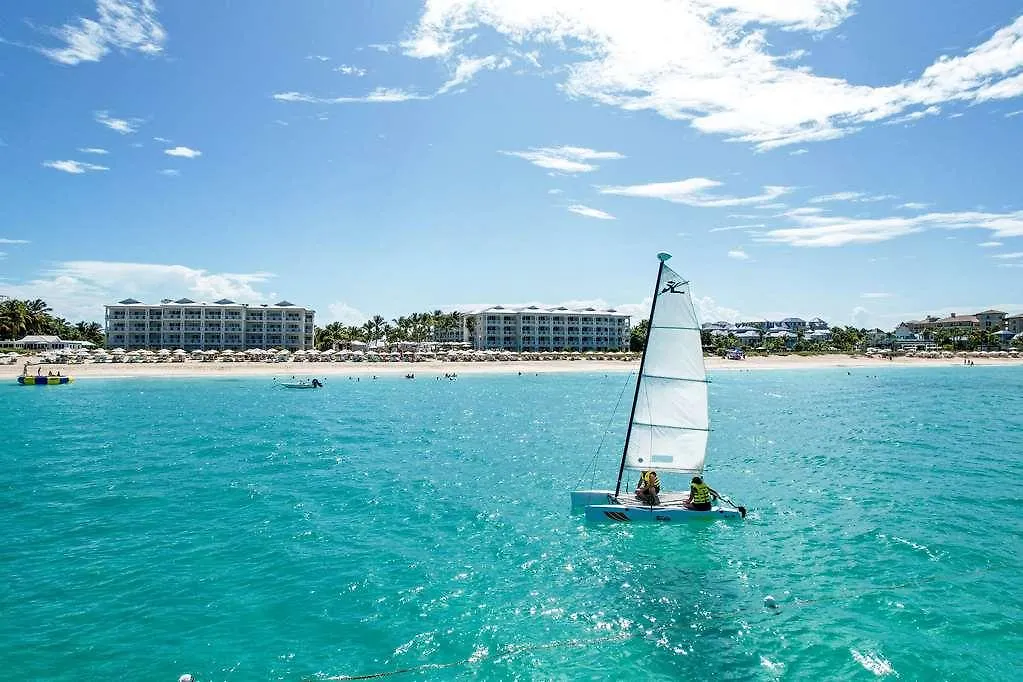 Hotel Alexandra Resort The Bight Settlements